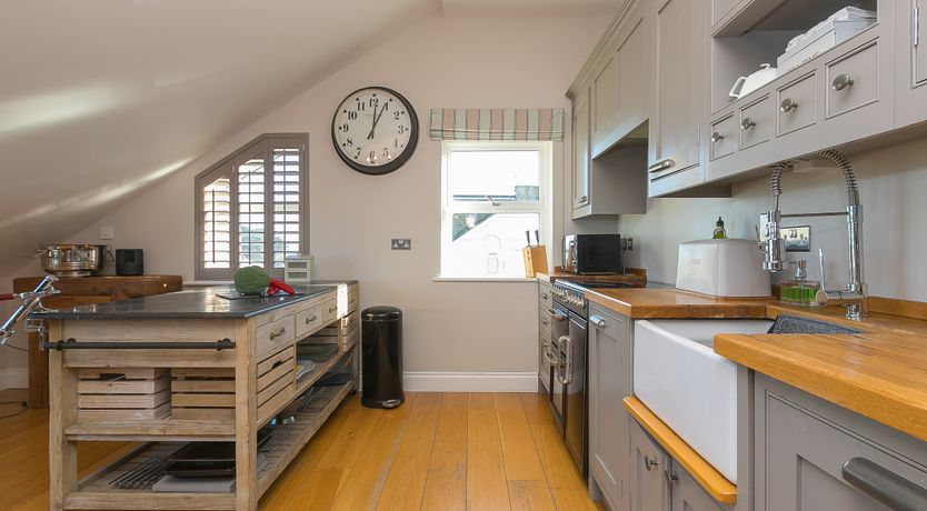 Photo of 7 Four Seasons