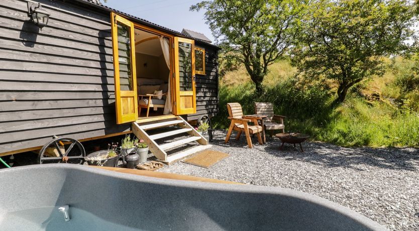 Photo of Moelfre - Shepherds Hut