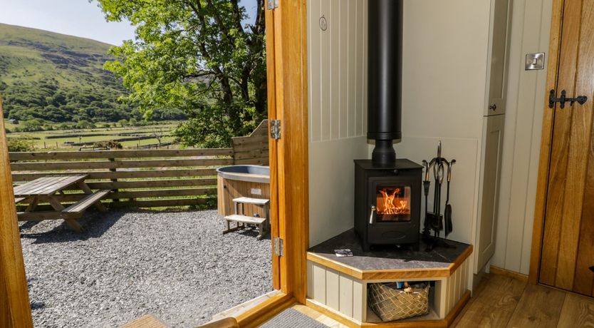 Photo of Moelfre - Shepherds Hut