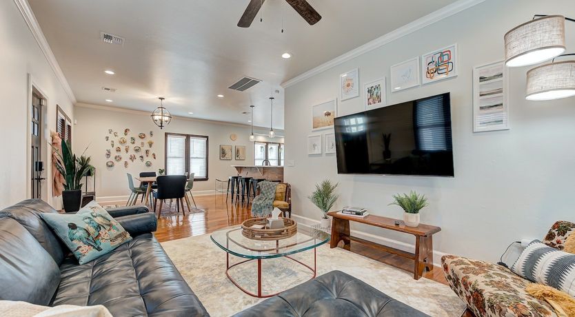 Photo of Centennial Charm