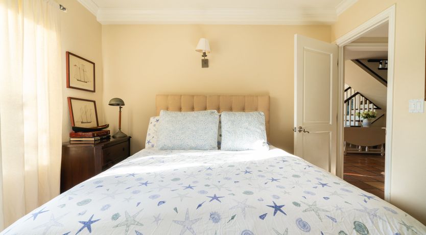 Photo of The Captain's Boathouse