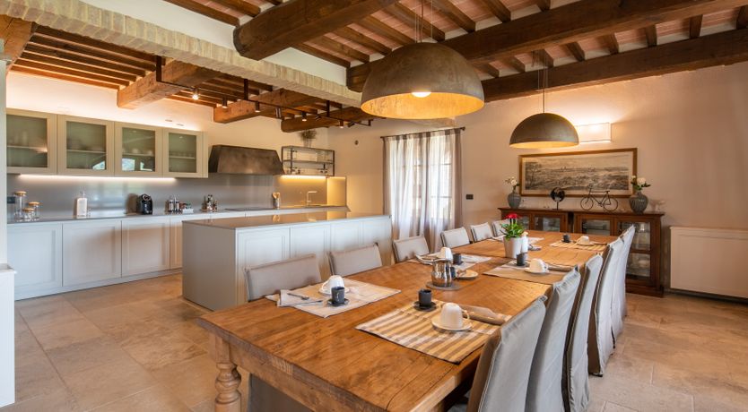 Photo of Ten Green Bottles