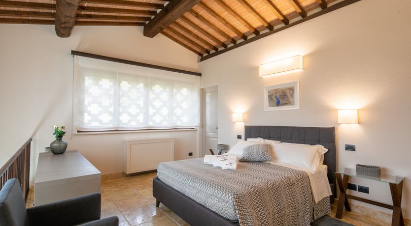 Photo of Ten Green Bottles