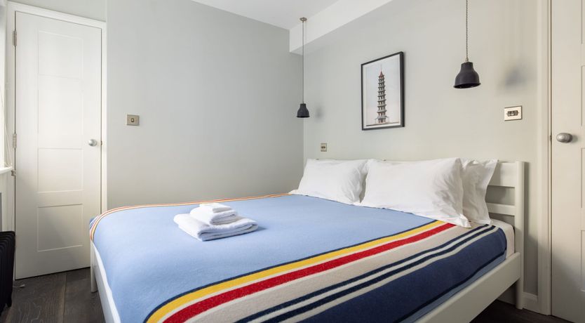 Photo of Here Comes The Night