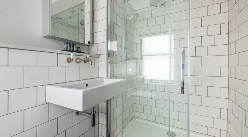 Photo of Here Comes The Night