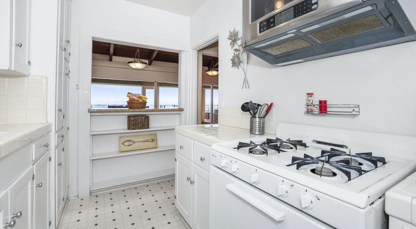 Photo of Down San Diego Way