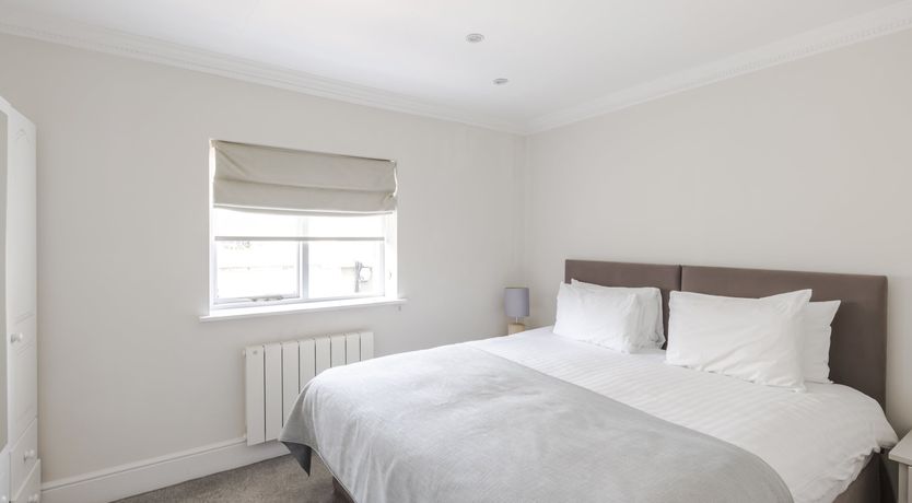 Photo of Glittering Prize