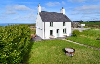 Ger y Porth Cottage