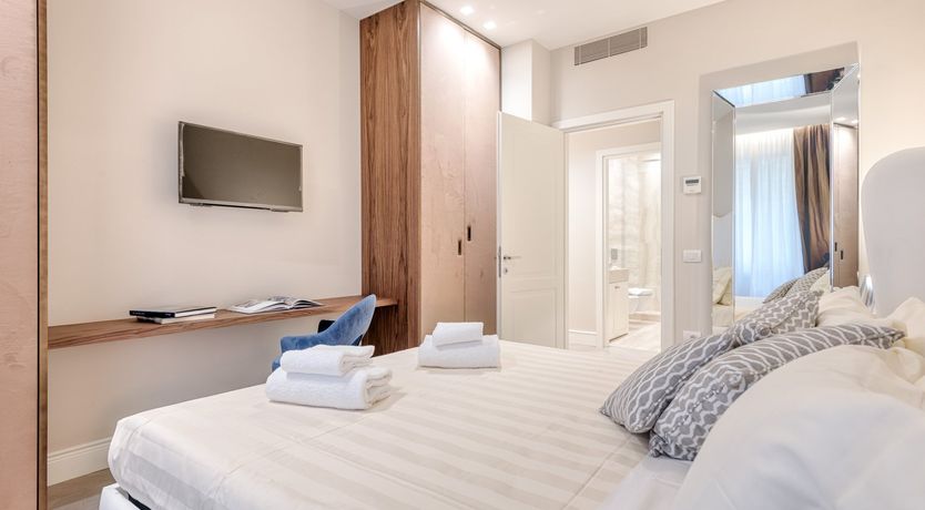 Photo of Vecchio Views