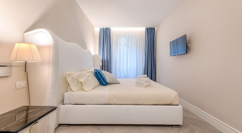 Photo of Vecchio Views