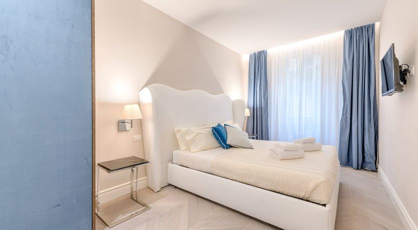 Photo of Vecchio Views