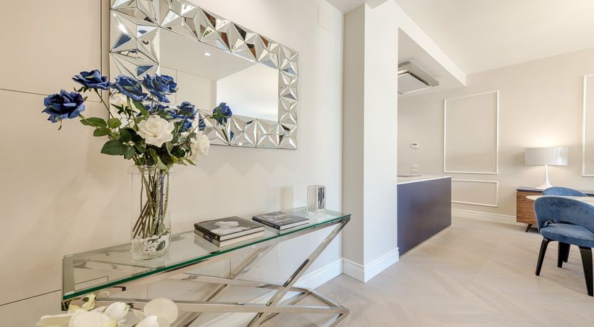 Photo of Vecchio Views