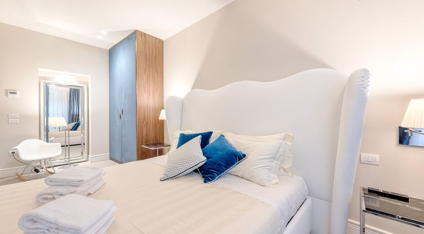 Photo of Vecchio Views