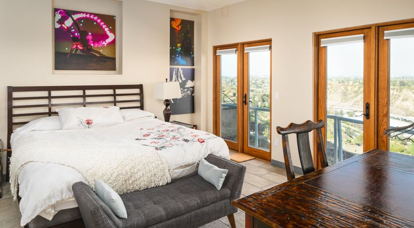 Photo of Looking Glass