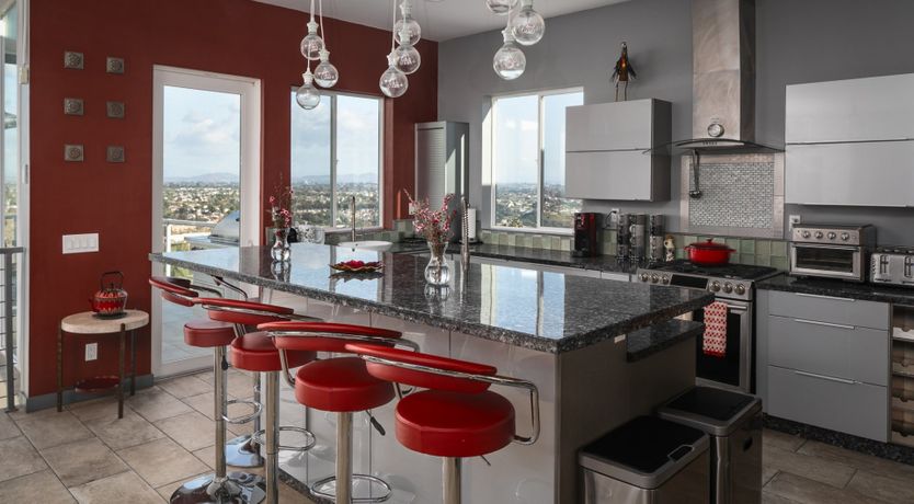 Photo of Looking Glass