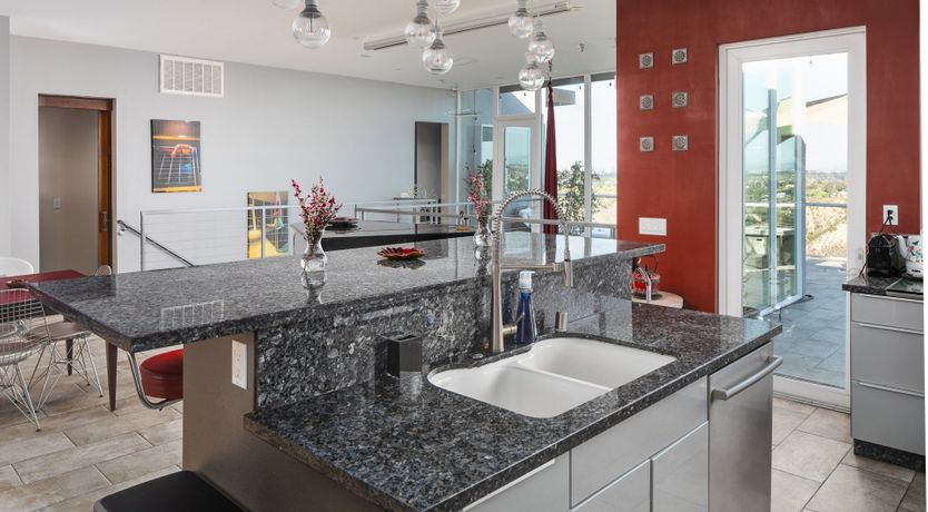 Photo of Looking Glass