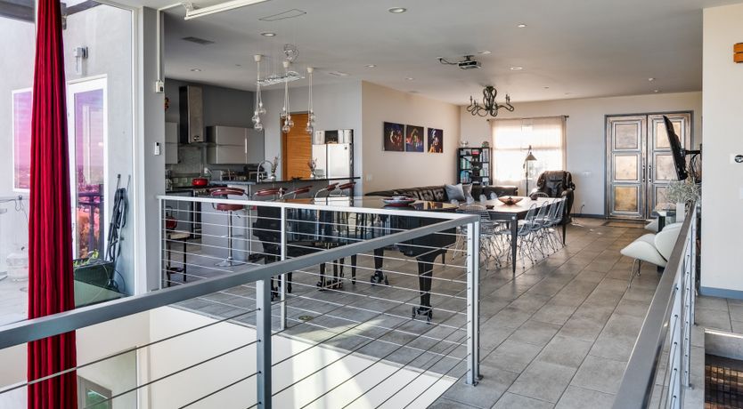 Photo of Looking Glass