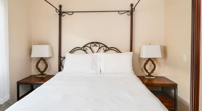 Photo of Looking Glass