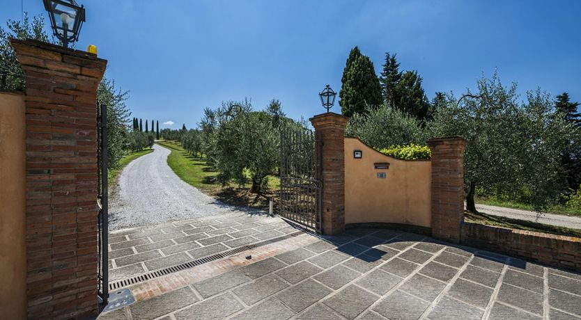 Photo of Tales of Tuscany