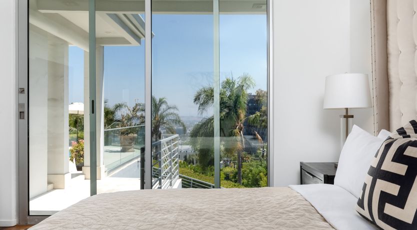 Photo of Sunset Songbird