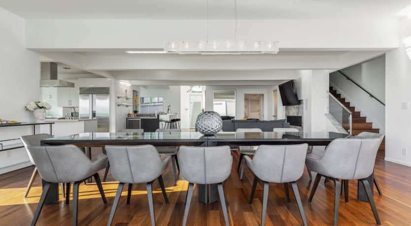 Photo of Sunset Songbird