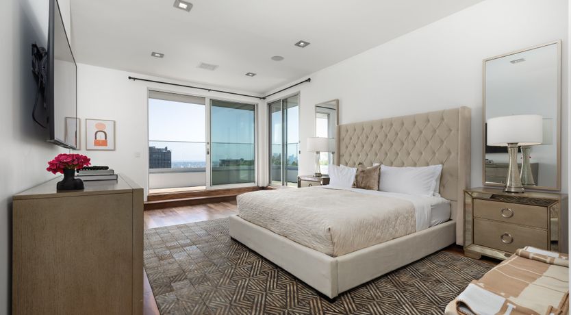 Photo of Sunset Songbird