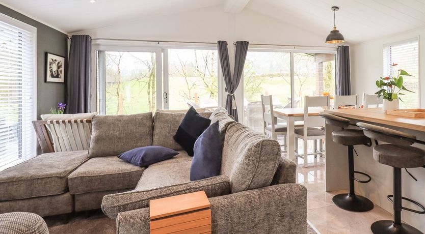 Photo of Jinnyspinner Lodge