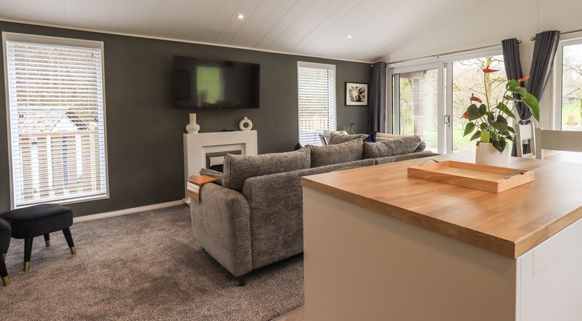 Photo of Jinnyspinner Lodge