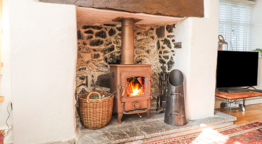 Photo of Fron Heulog