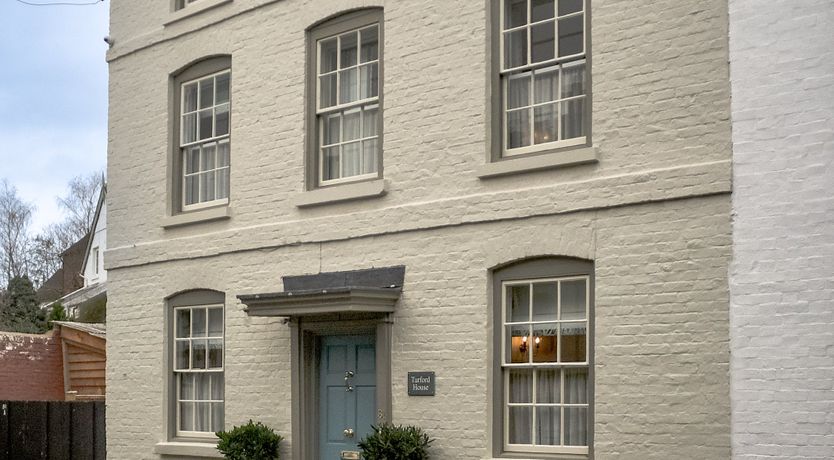 Photo of Hand In Glove