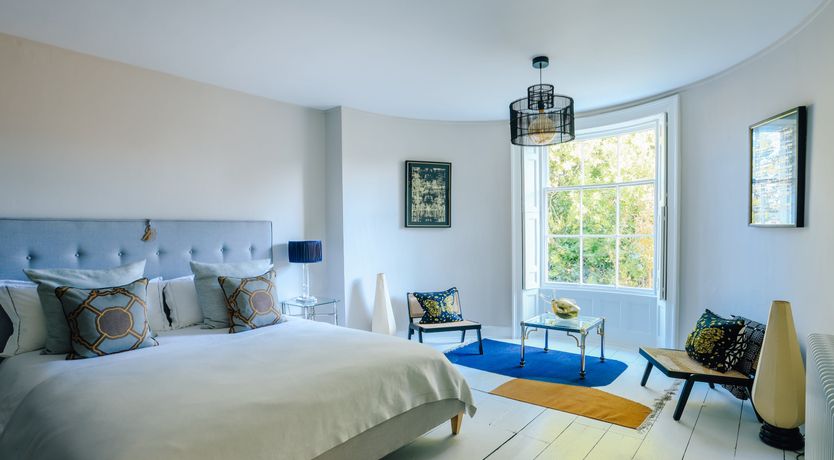 Photo of Little Orange Leaf