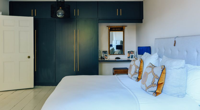 Photo of Little Orange Leaf