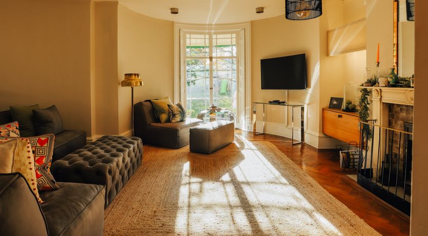 Photo of Little Orange Leaf