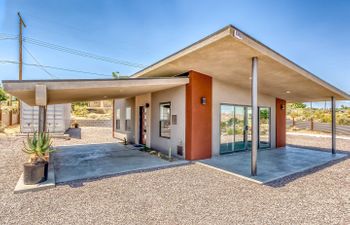 Spaghetti Western Holiday Home