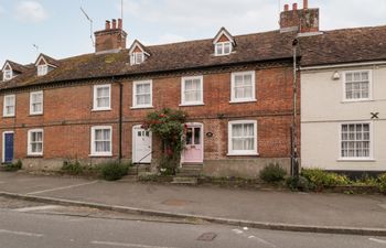 36 High Street Holiday Cottage
