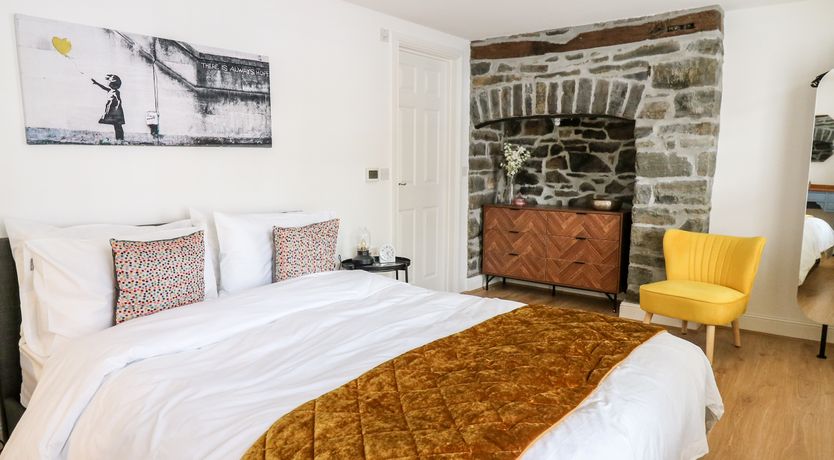 Photo of Bridgend Cottages