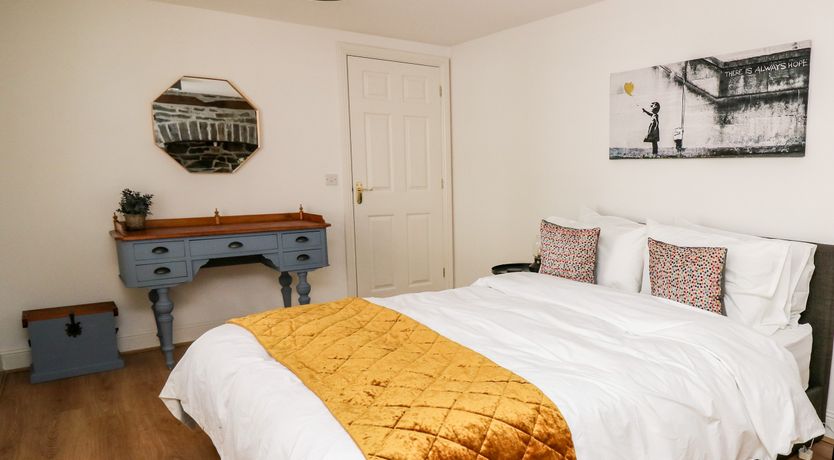 Photo of Bridgend Cottages