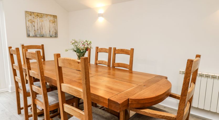 Photo of Bridgend Cottages