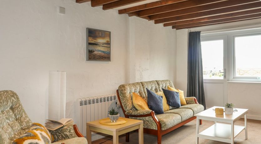 Photo of Fadrun - 3 Ty'n Don