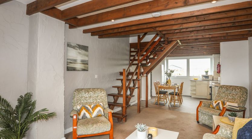 Photo of Fadrun - 3 Ty'n Don