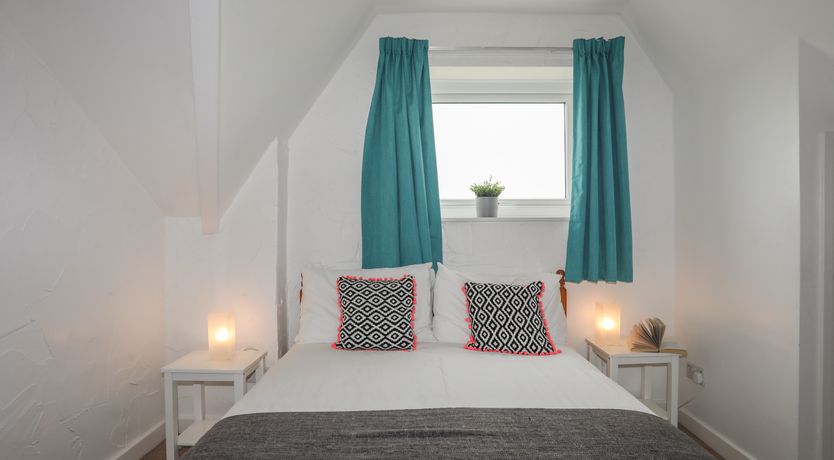 Photo of Fadrun - 3 Ty'n Don