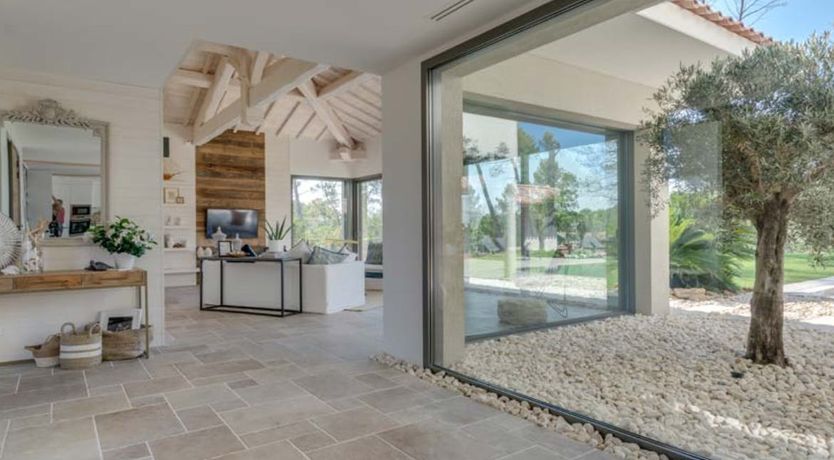 Photo of Pétanque Parlour