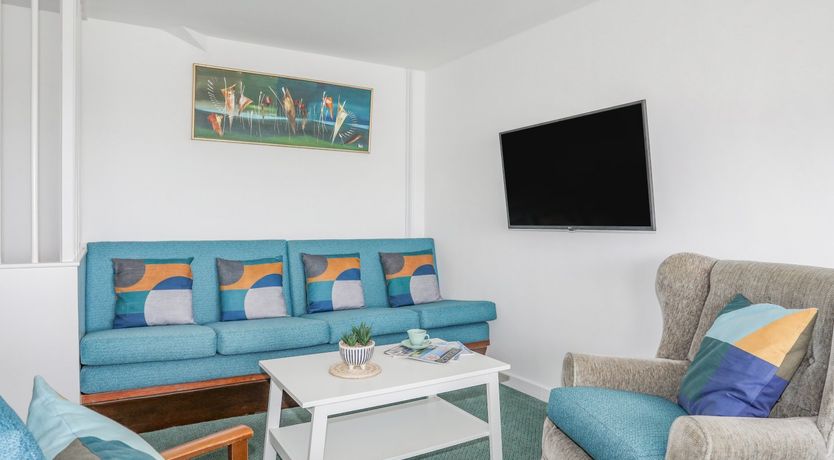 Photo of Ysgo - 6 Ty'n Don