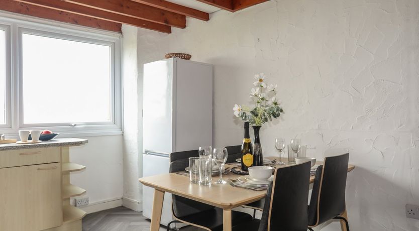 Photo of Penrhyn - 4 Ty'n Don