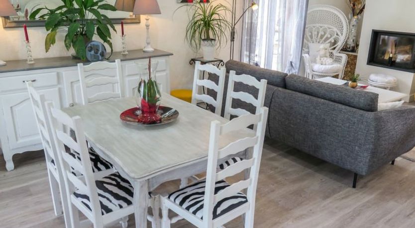 Photo of Les Camélias