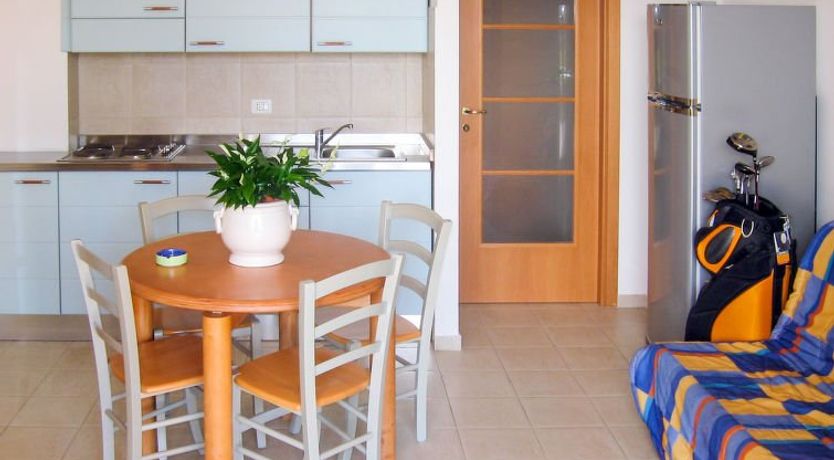 Photo of Cosmopolitan Golf (TIR280)