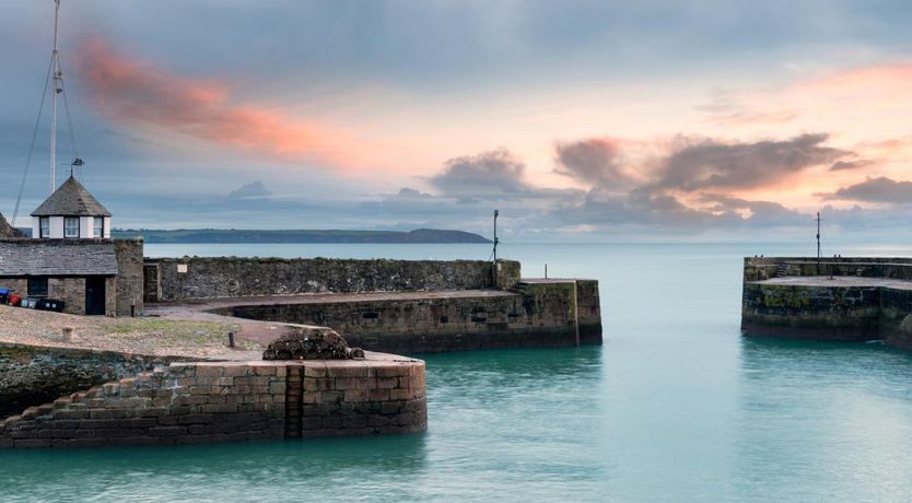 Photo of 1 Bed in St. Austell