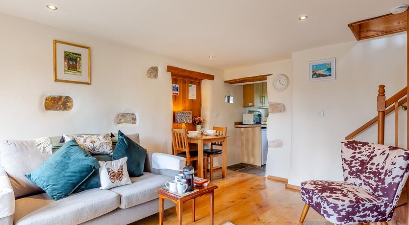 Photo of 1 Bed in St. Austell