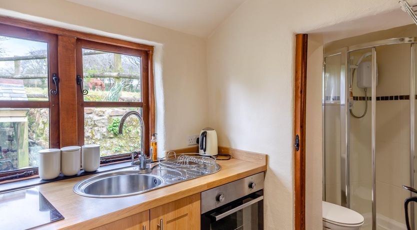 Photo of 1 Bed in St. Austell