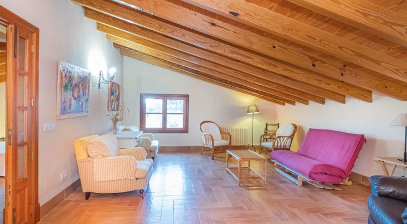 Photo of Es Barracar